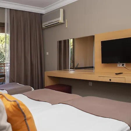 Suhan Seaport Hotel Kuşadası Dış mekan fotoğraf