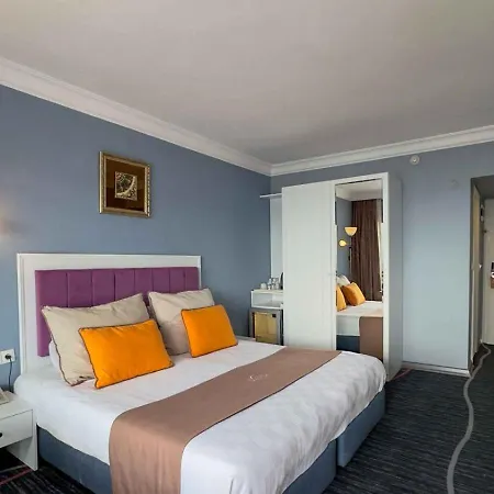 Suhan Seaport Hotel Kuşadası Dış mekan fotoğraf
