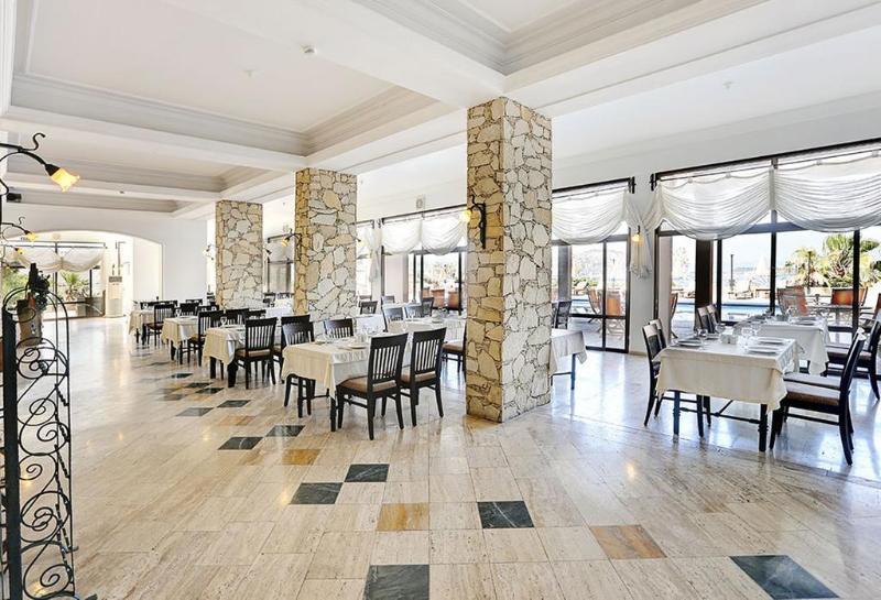 Suhan Seaport 4* Kusadası