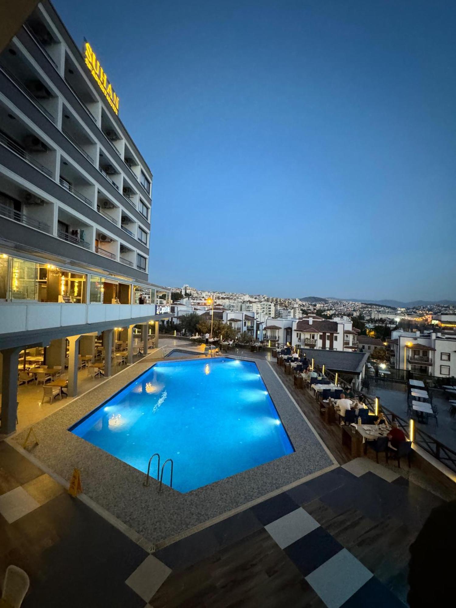 Hotel Suhan Seaport Kusadası