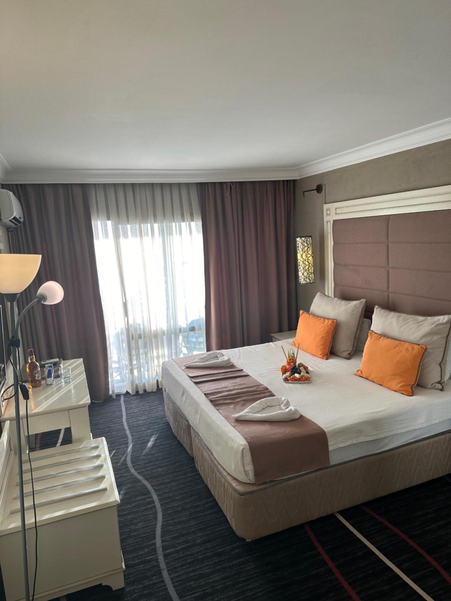 Suhan Seaport Hotel 4*