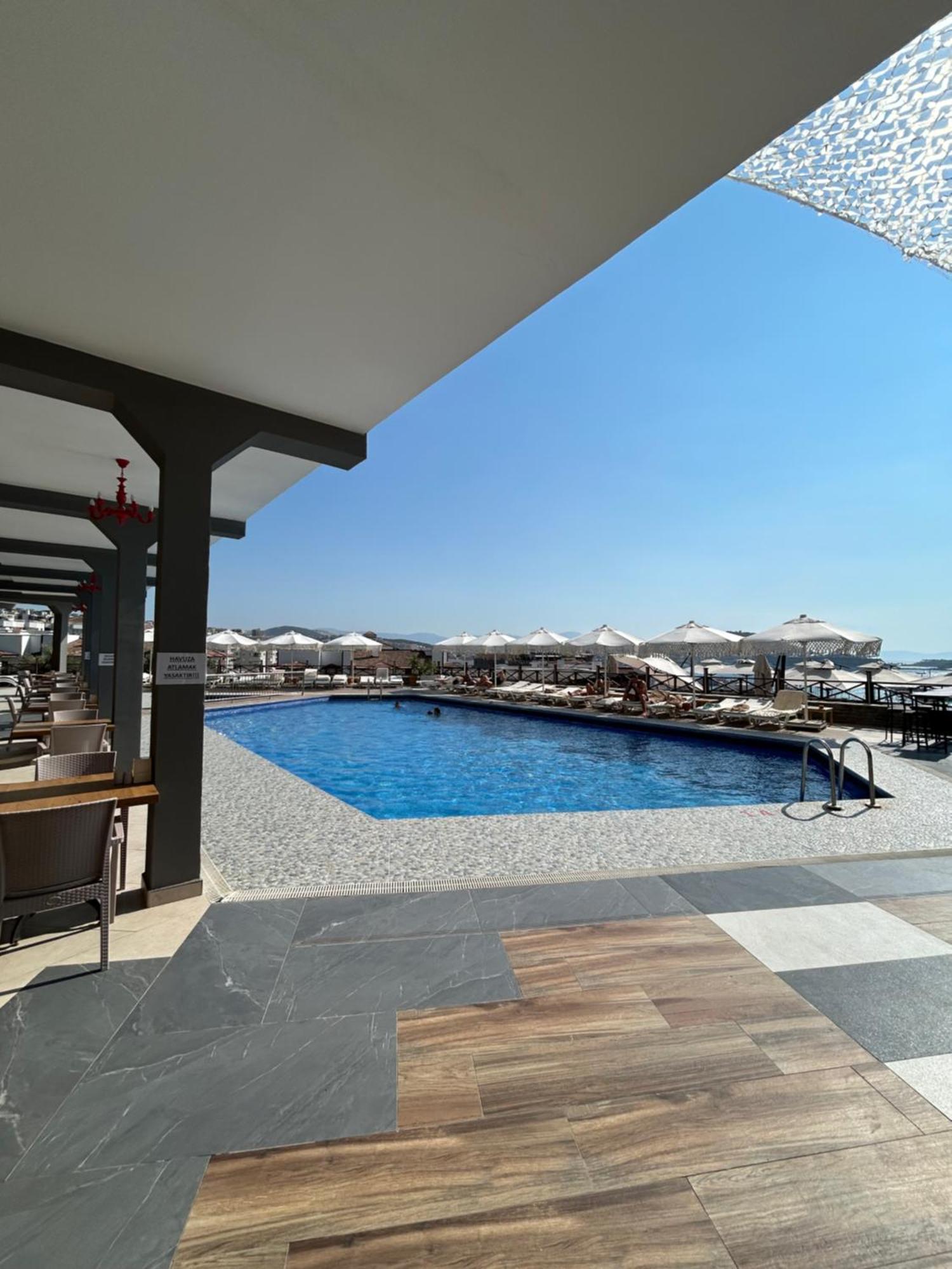 Hotel Suhan Seaport 4*