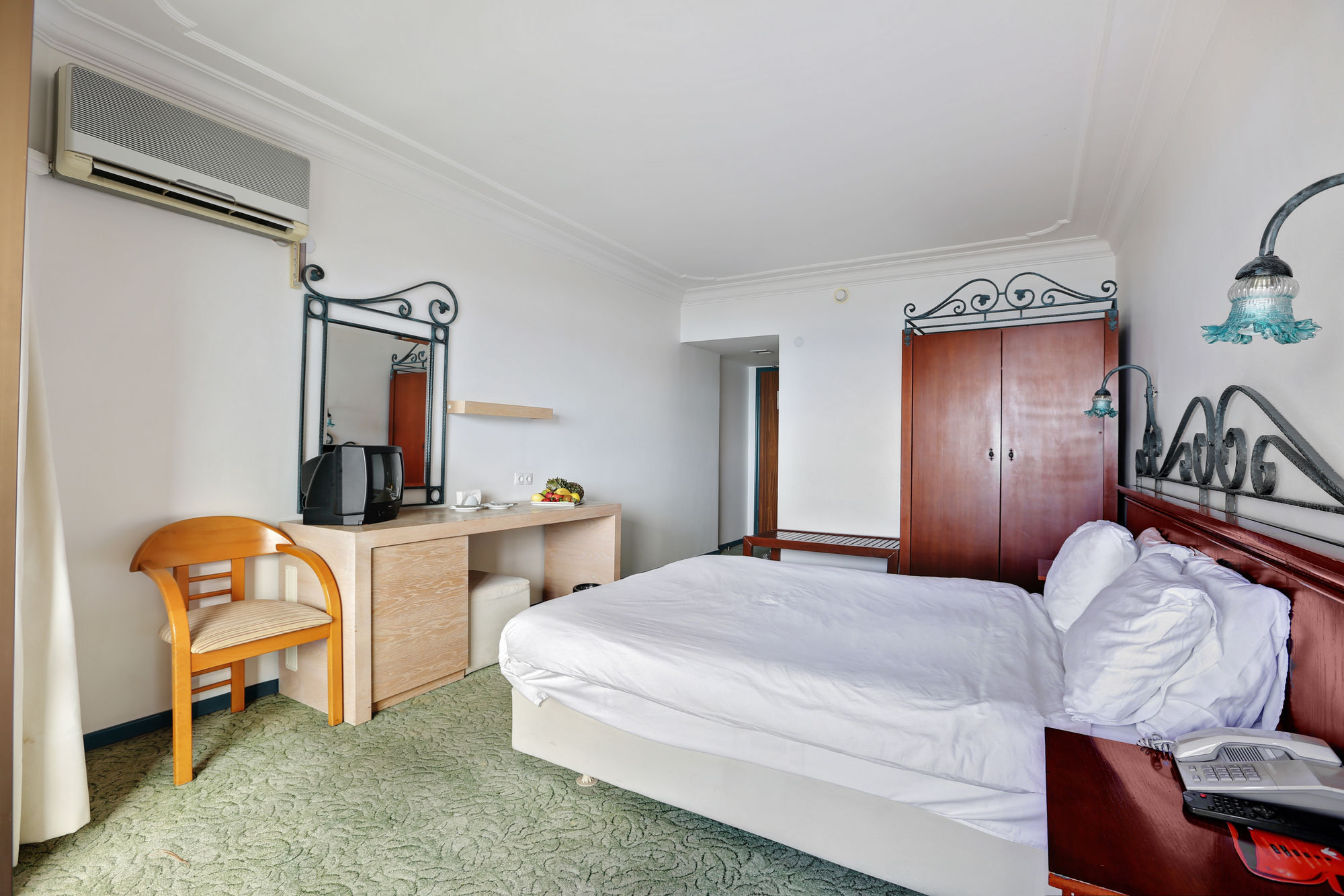 Suhan Seaport Otel Kuşadası